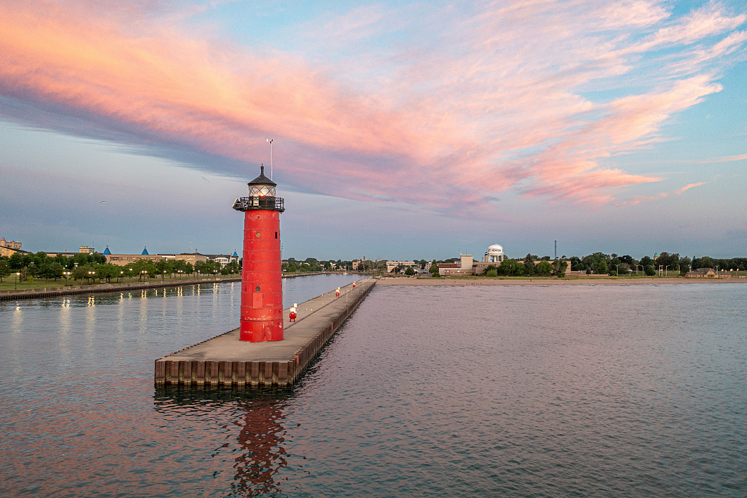 Kenosha North Pier Lighthouse