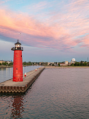 Kenosha North Pier Lighthouse