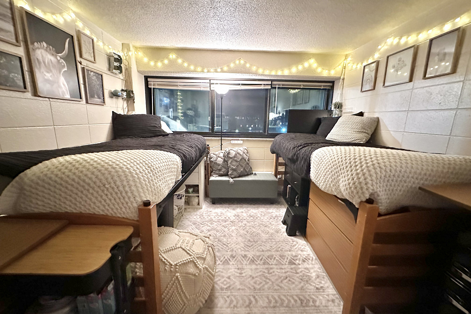 A Madrigrano Hall dorm room.