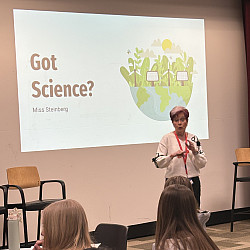 Professor Lynne Steren leading the panel Got Science?