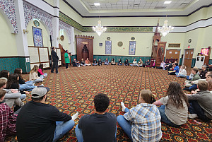 Students listening to Sabiella Gorsuch'19 about her story of taking religion courses at Carthage.
