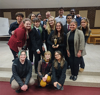 Carthage Mock Trial at the Fantastic Flyer tournament.