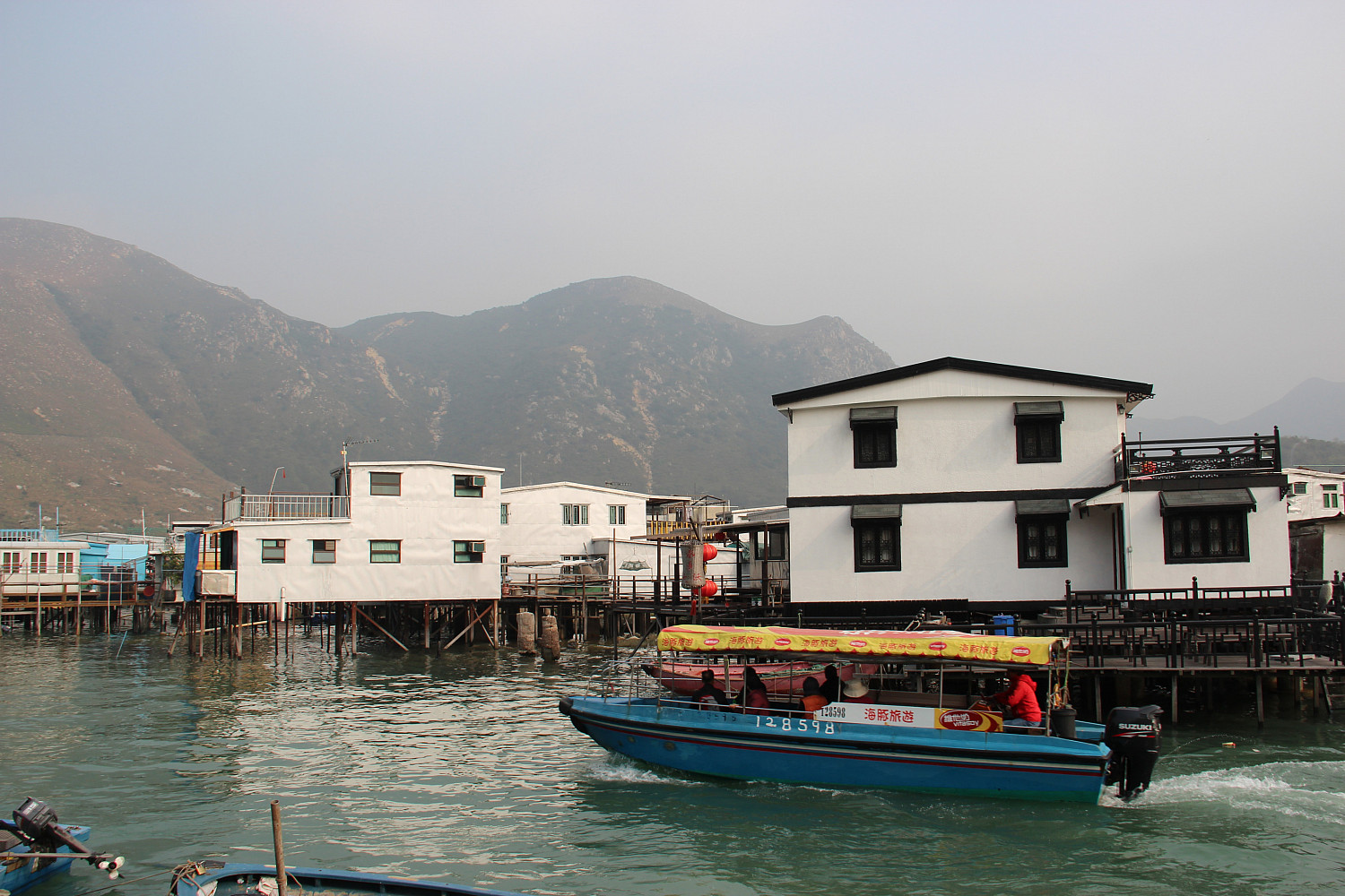 J-Term study tour: Capitalist China: Taiwan, Hong Kong, and South Korea, Past, Present, and Future