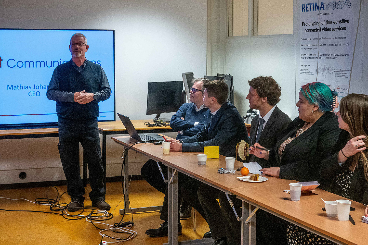 CEO of Alkit Communications, Mathias Johanson, giving a presentation to students.