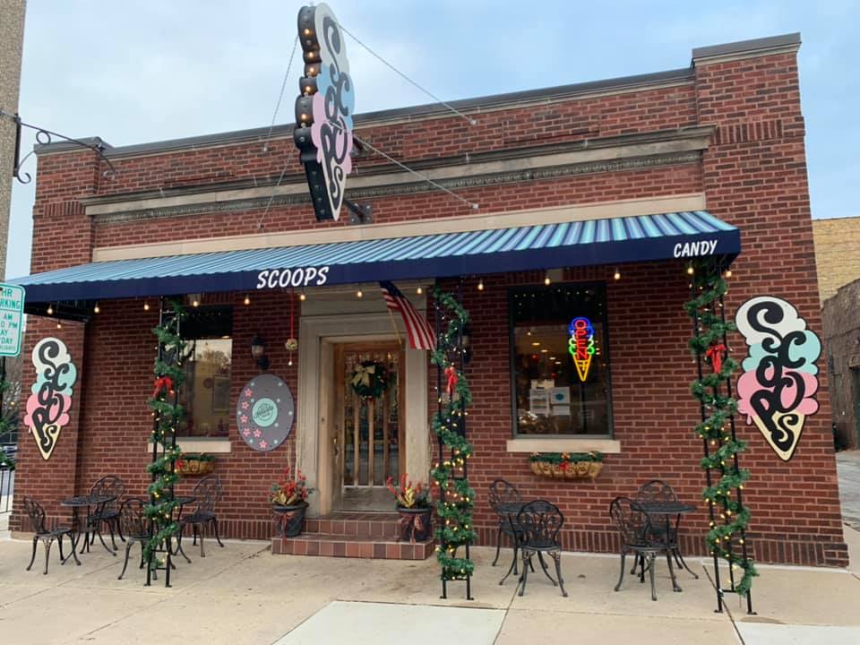 Scoops Ice Cream in downtown Kenosha