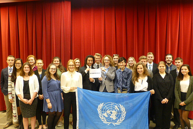 Oconomowoc High School at the 2017 Model UN High School Conference at Carthage.