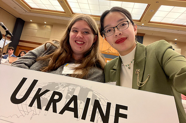 Lorin Bucur '26 (left) and Maya Zenner '25 (right).