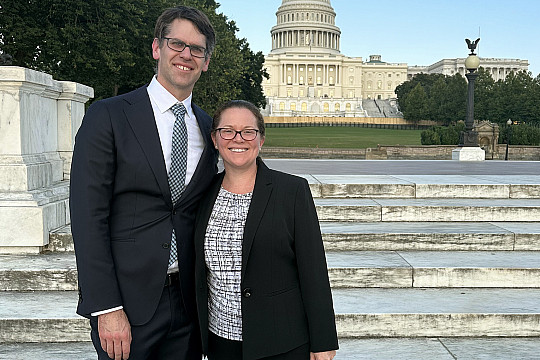 Steven and Andrea Henle pose by the U.S. Capitol